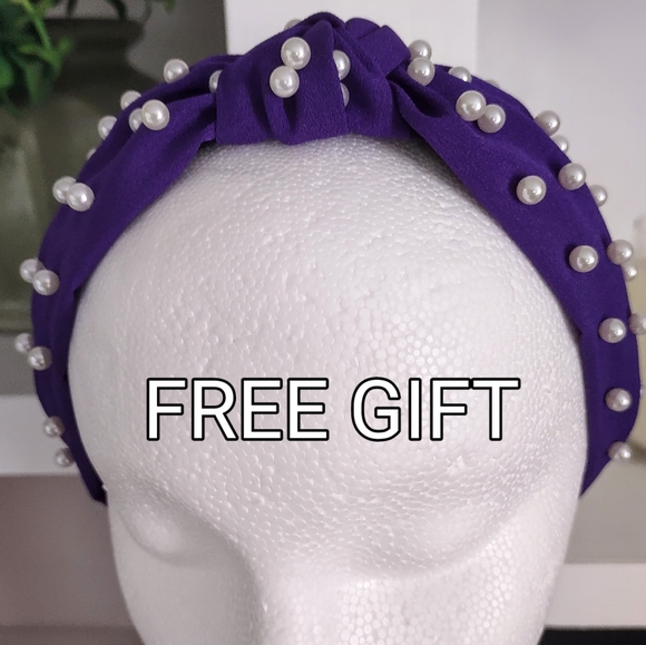 Nine West Tops - Headband FREE w/ Nine West 190% Silk Embellished Blouse